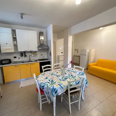 100 Carrubi Apartment Gaeta Exterior photo