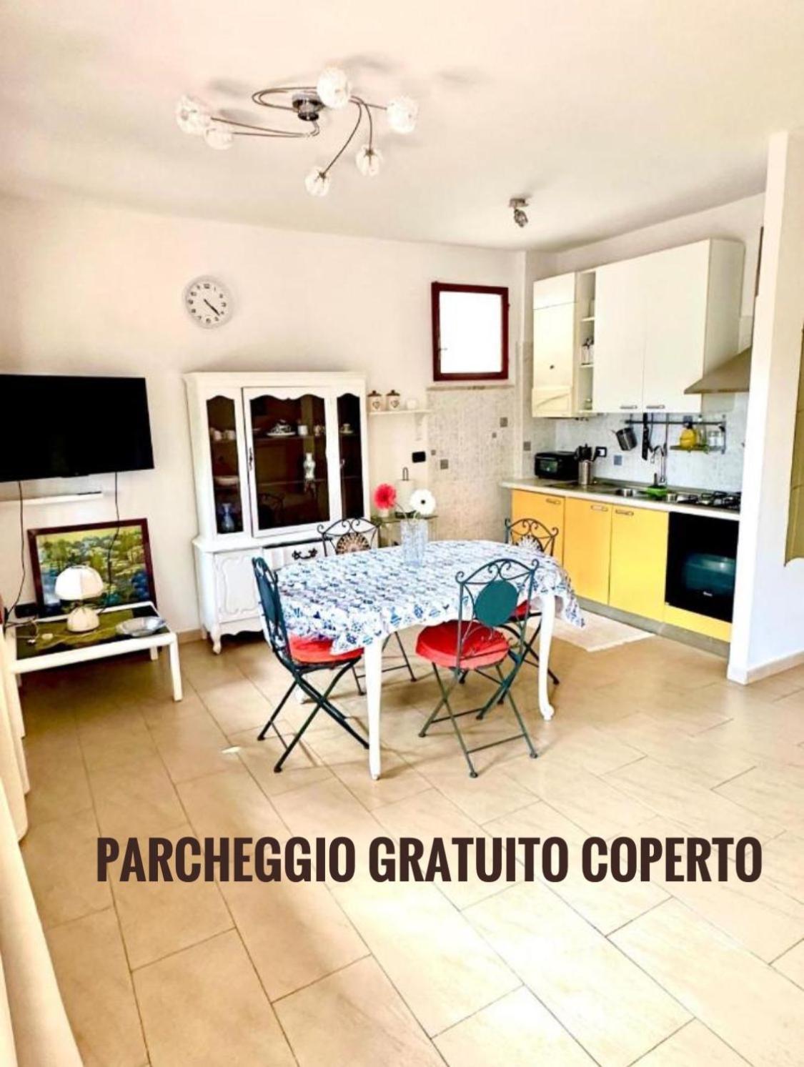 100 Carrubi Apartment